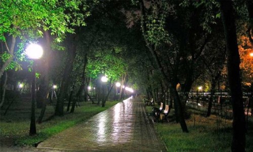 Освещение в парковой зоне