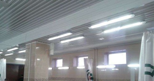 Люминесцентный тип освещения в автосервисе